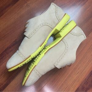 Cole Haan tan women’s 9.5b Oxford shoe
